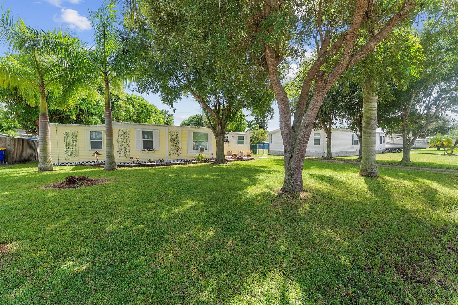 2886 SE La Palma Terrace, Stuart FL 34997 photo 2