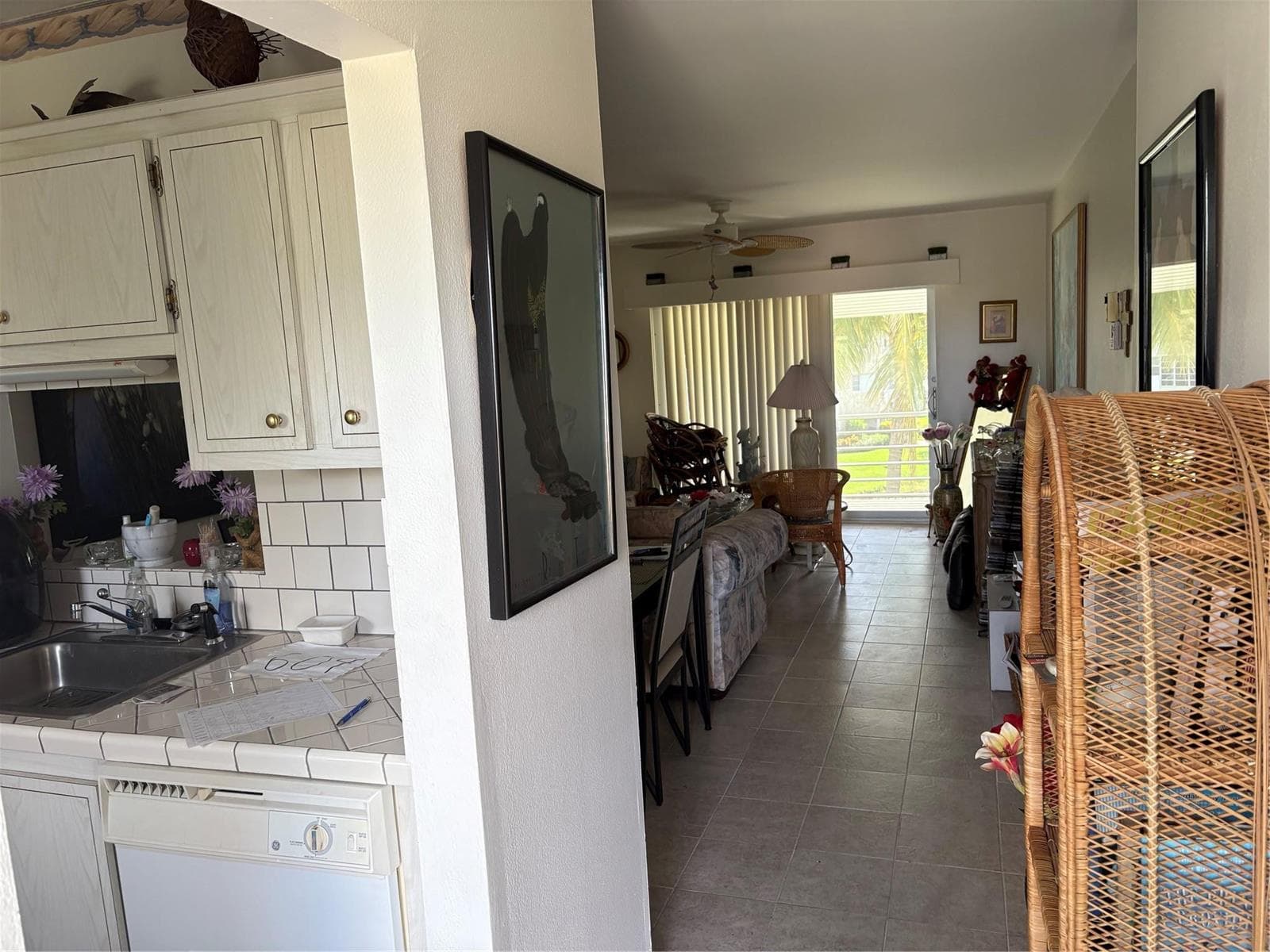 3506 NW 49th Avenue # 604, Lauderdale Lakes FL 33319 photo 2