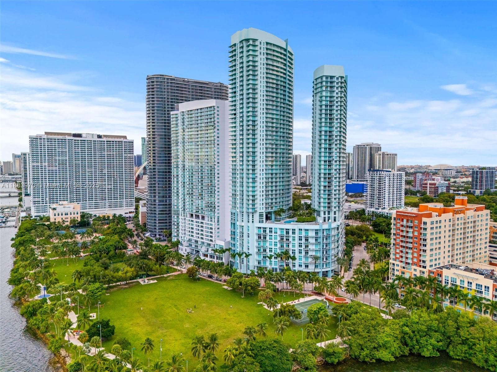 1900 N Bayshore Dr # 4018, Miami FL 33132 photo 2