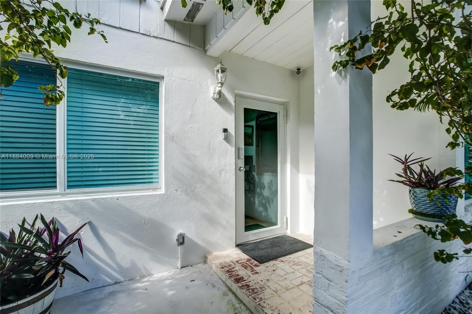 2601 NE 11th Ct, Fort Lauderdale FL 33304 photo 4