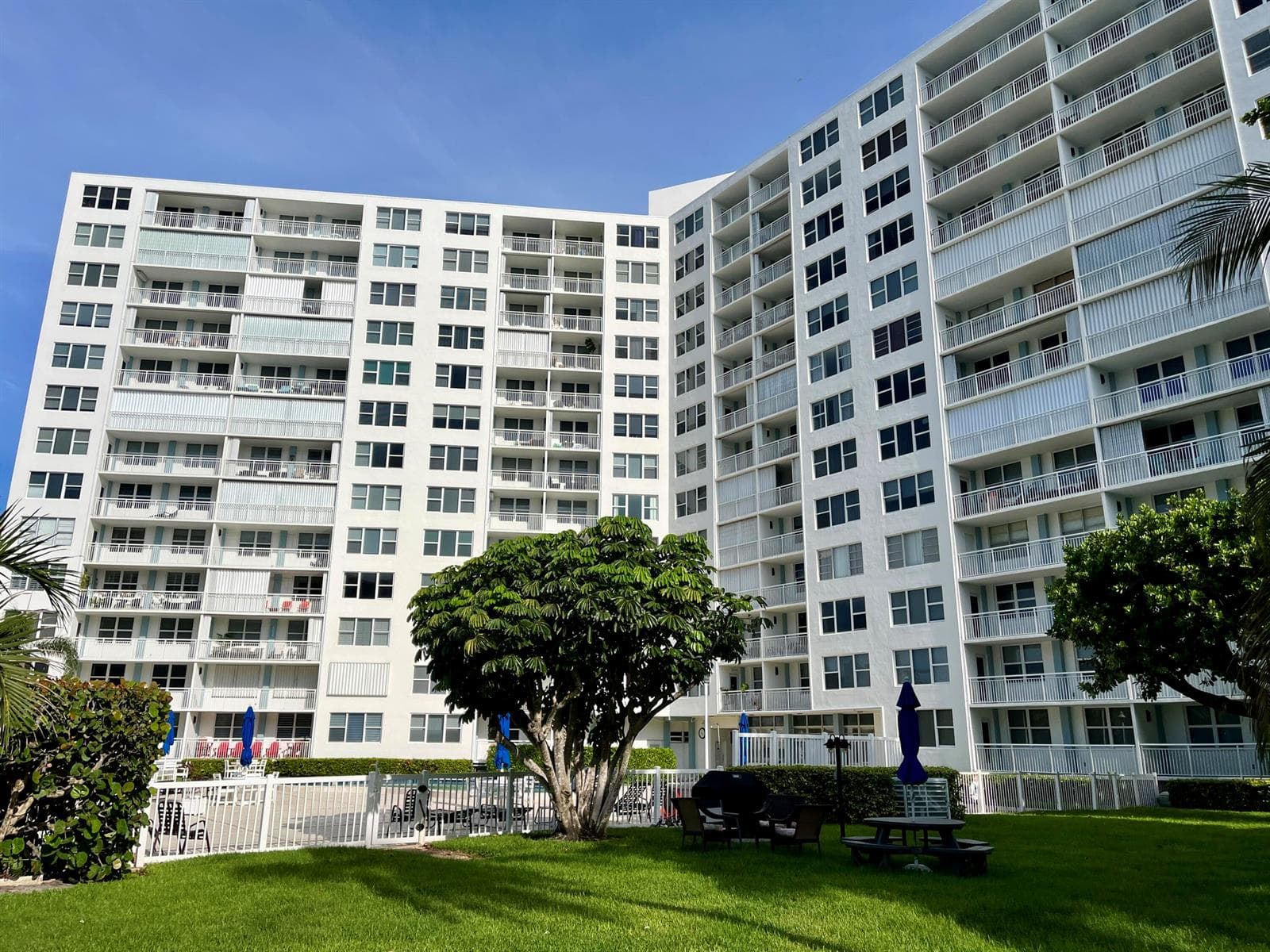 201 N Ocean Boulevard # 302, Pompano Beach FL 33062 photo 3
