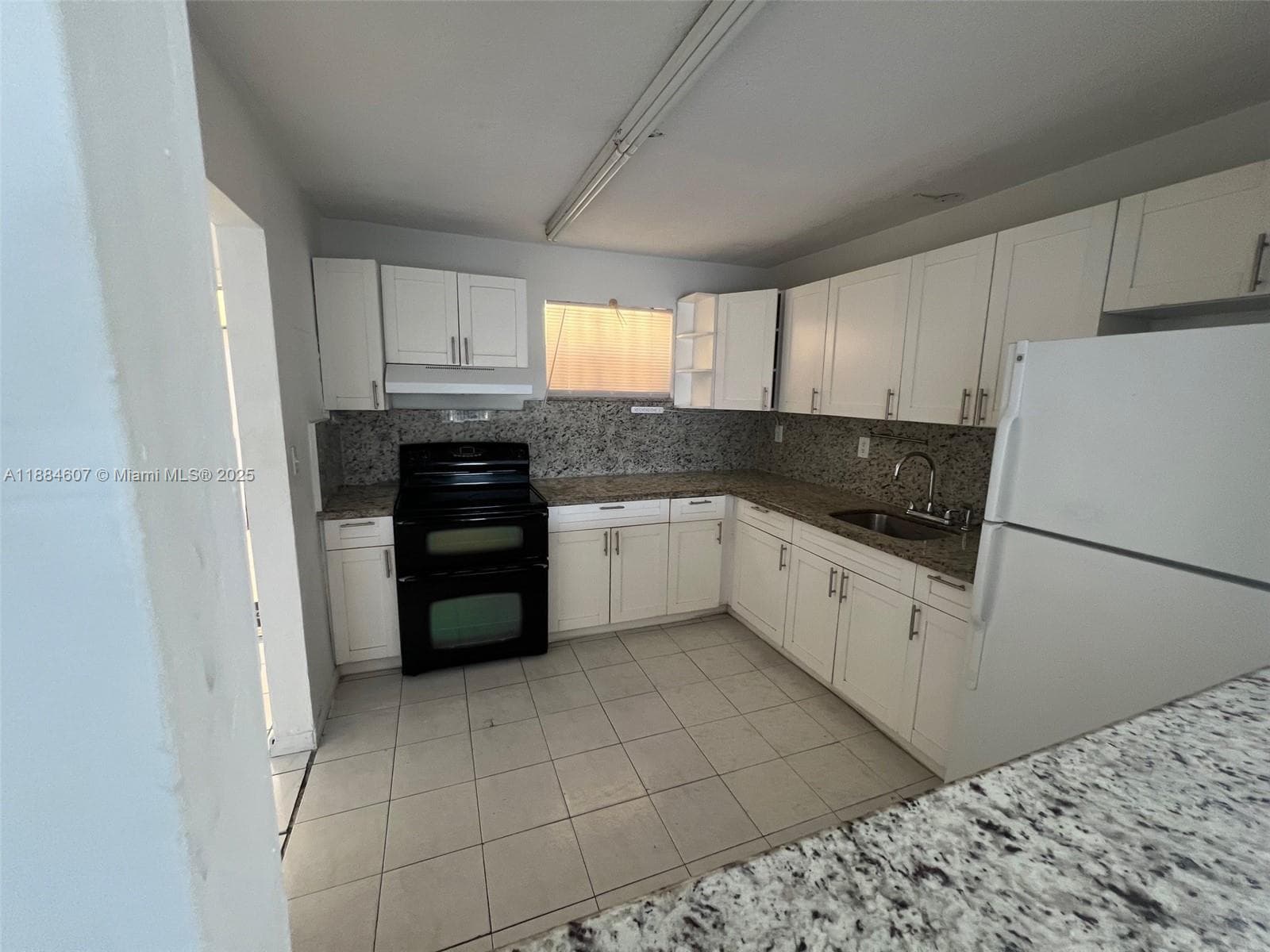 887 W 29th St # 1, Hialeah, FL 33012 photo 2