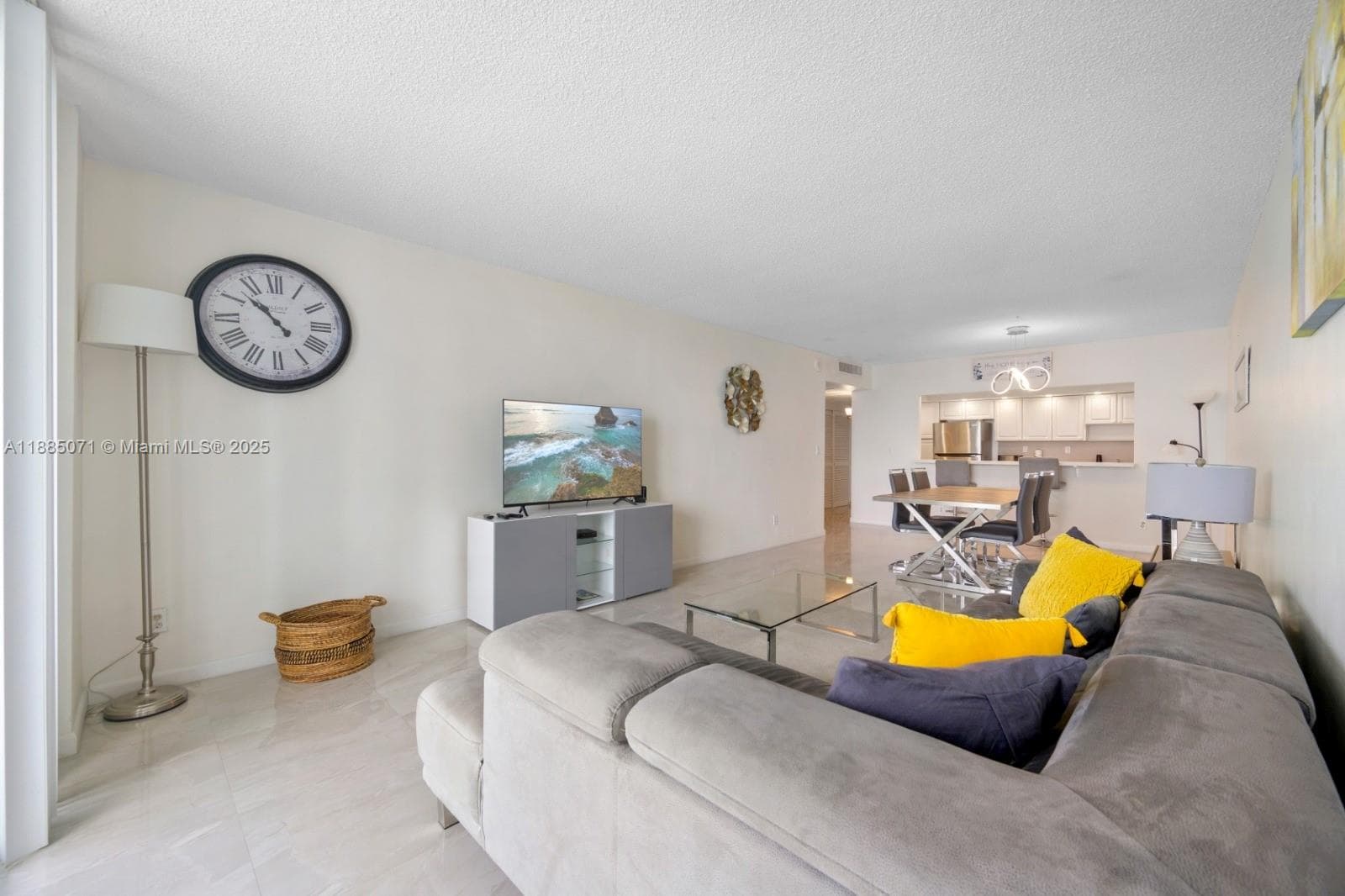 19370 Collins Ave # 1425, Sunny Isles Beach FL 33160 photo 4