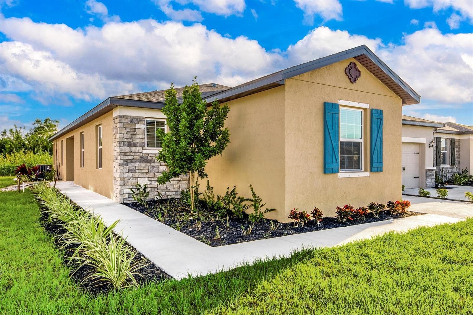 5401 Gladness Court, Fort Pierce FL 34947 photo 2