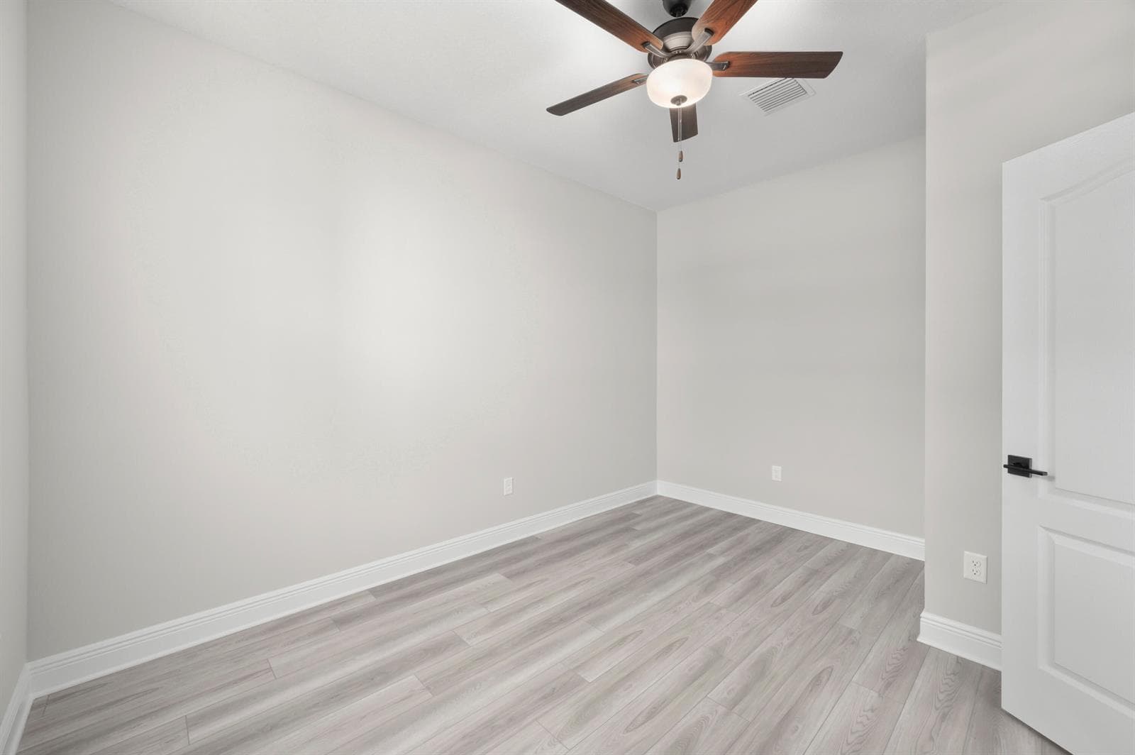 1526 SW Nervia Avenue, Port St. Lucie FL 34953 photo 5