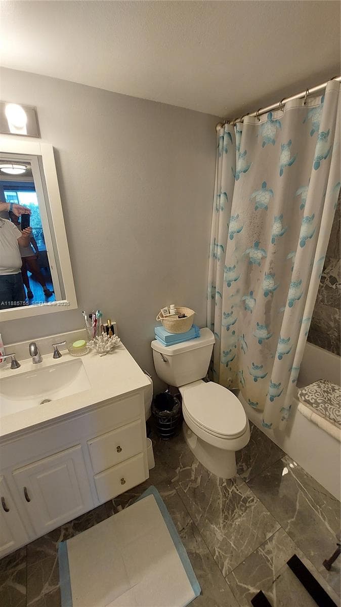 501 E Three Islands Blvd # 417, Hallandale Beach FL 33009 photo 3