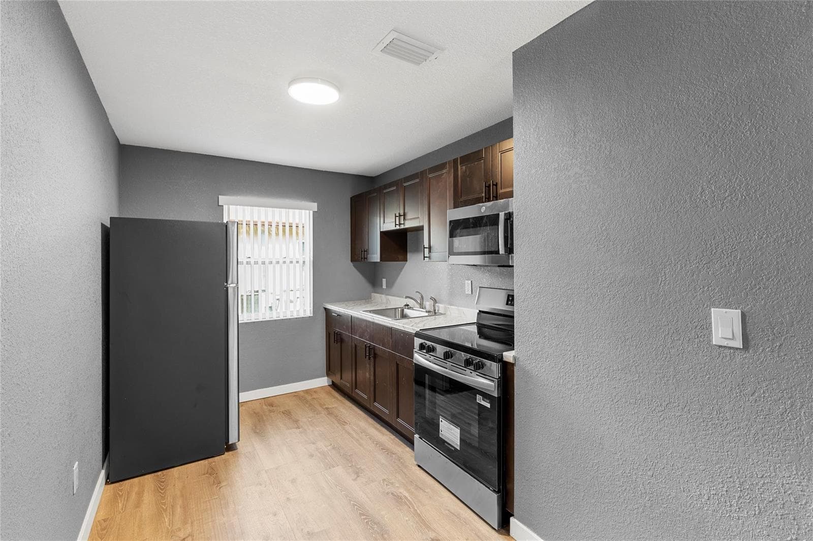 237 NW 12th Court, Pompano Beach FL 33060 photo 5