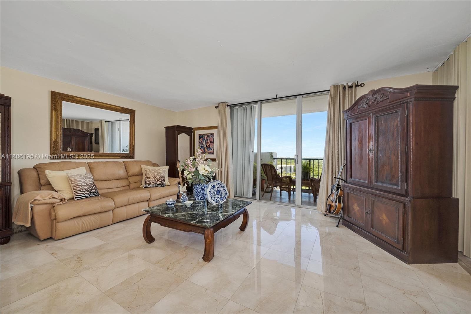 2750 NE 183rd St # 2204, Aventura FL 33160 photo 4