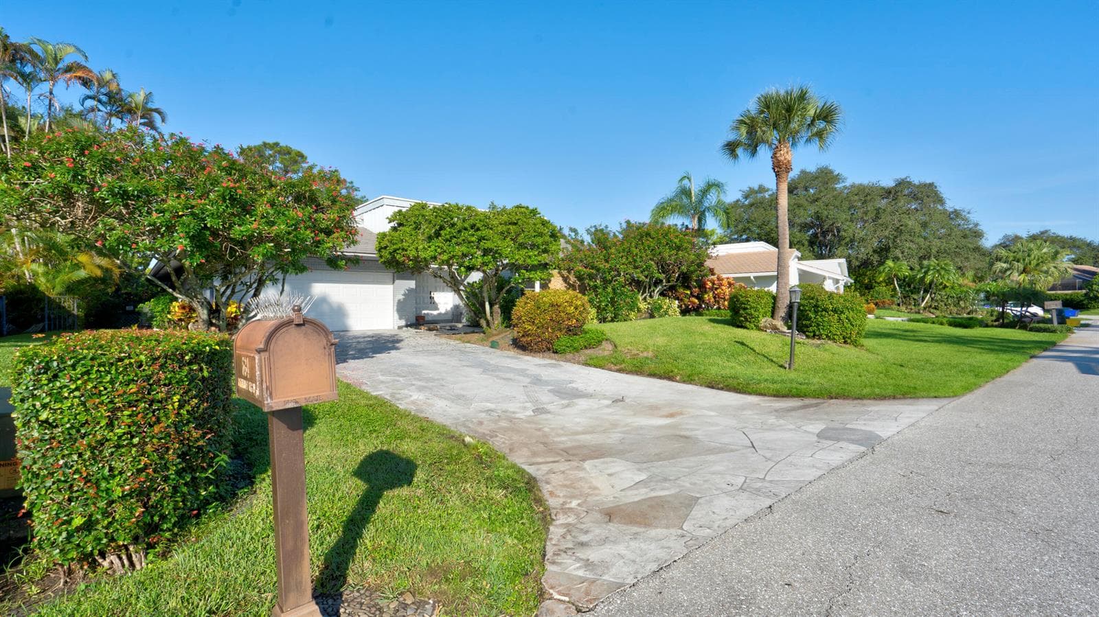634 W Lakewoode Circle, Delray Beach FL 33445 photo 5