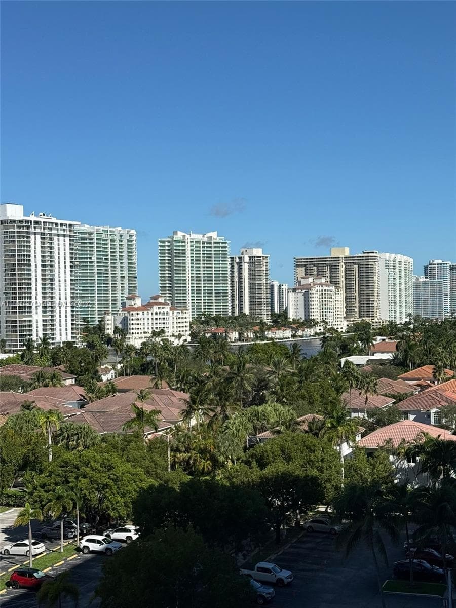 19370 Collins Ave # 904, Sunny Isles Beach FL 33160