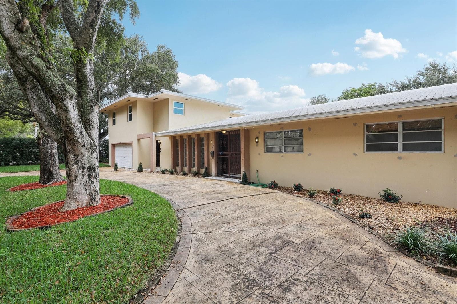 525 NE 58th Street, Miami FL 33137 photo 2