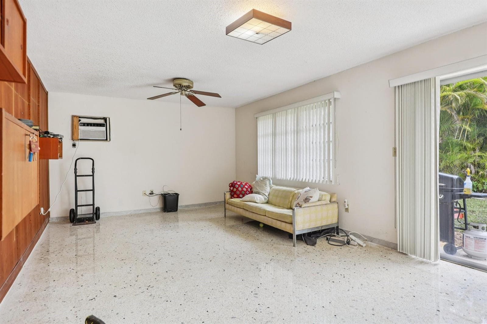 525 NE 58th Street, Miami FL 33137 photo 5