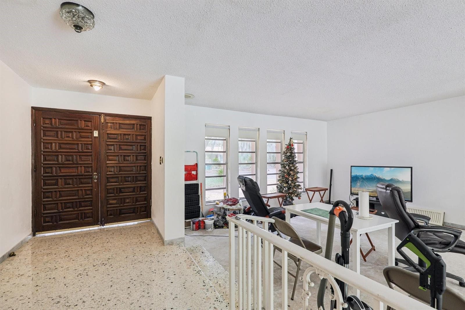 525 NE 58th Street, Miami FL 33137 photo 4