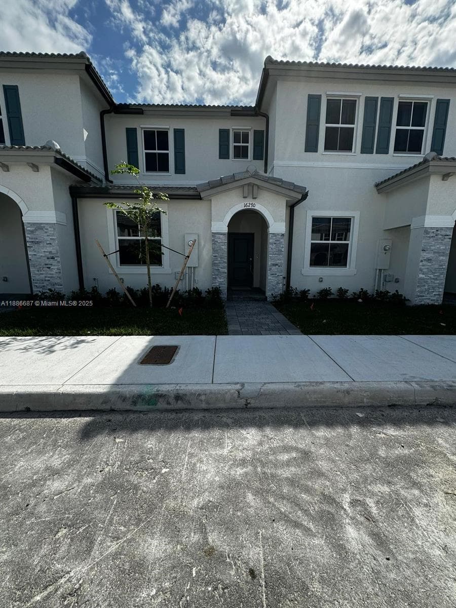 16270 SW 292nd St, Homestead FL 33033