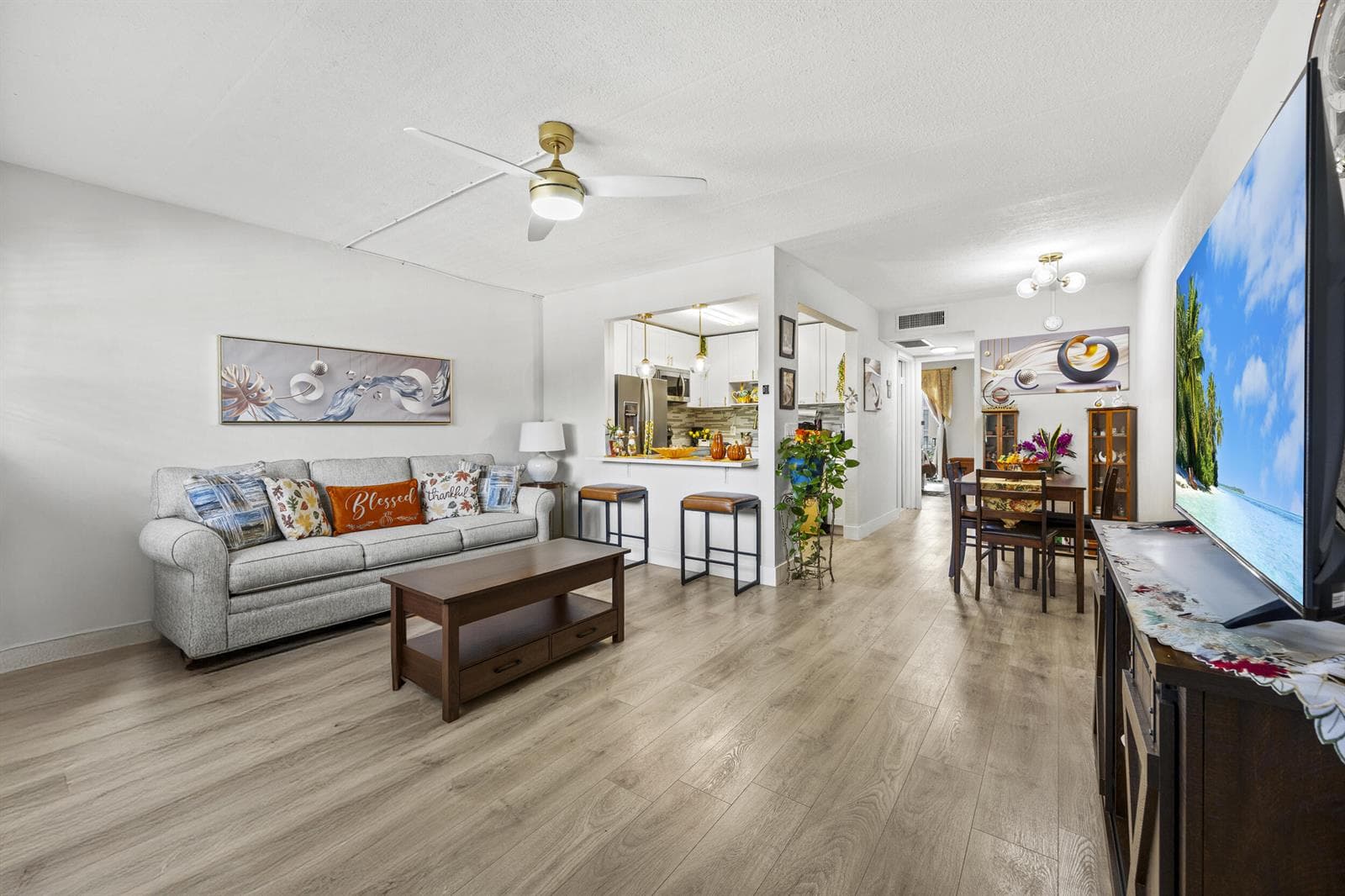 200 Village Green Circle E # 202, Palm Springs FL 33461 photo 3
