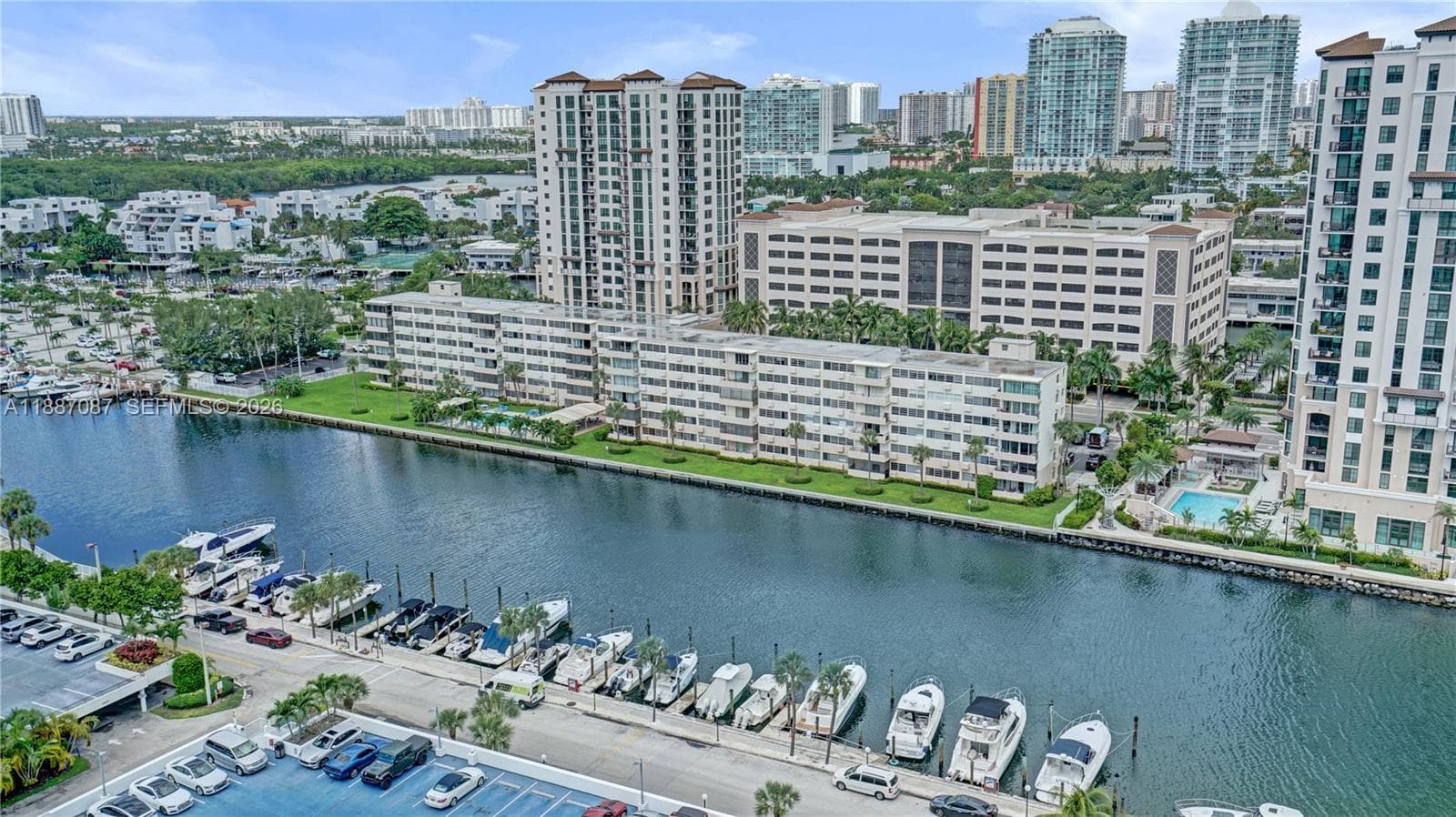 100 Bayview Dr # 1931, Sunny Isles Beach FL 33160 photo 3