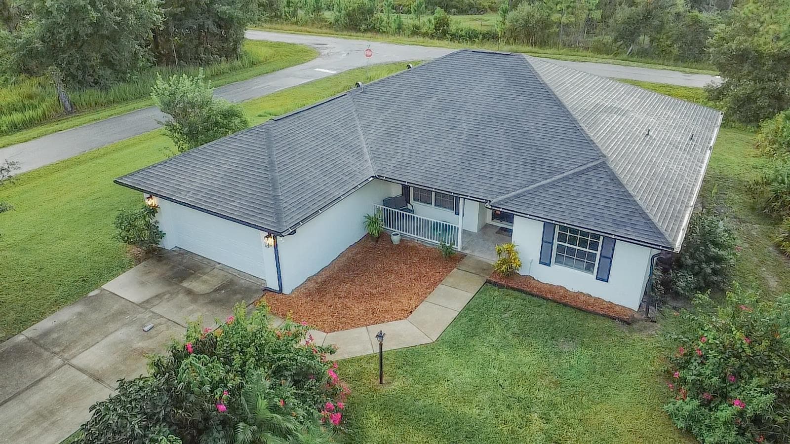9134 Oviedo Street, Sebring FL 33872 photo 3