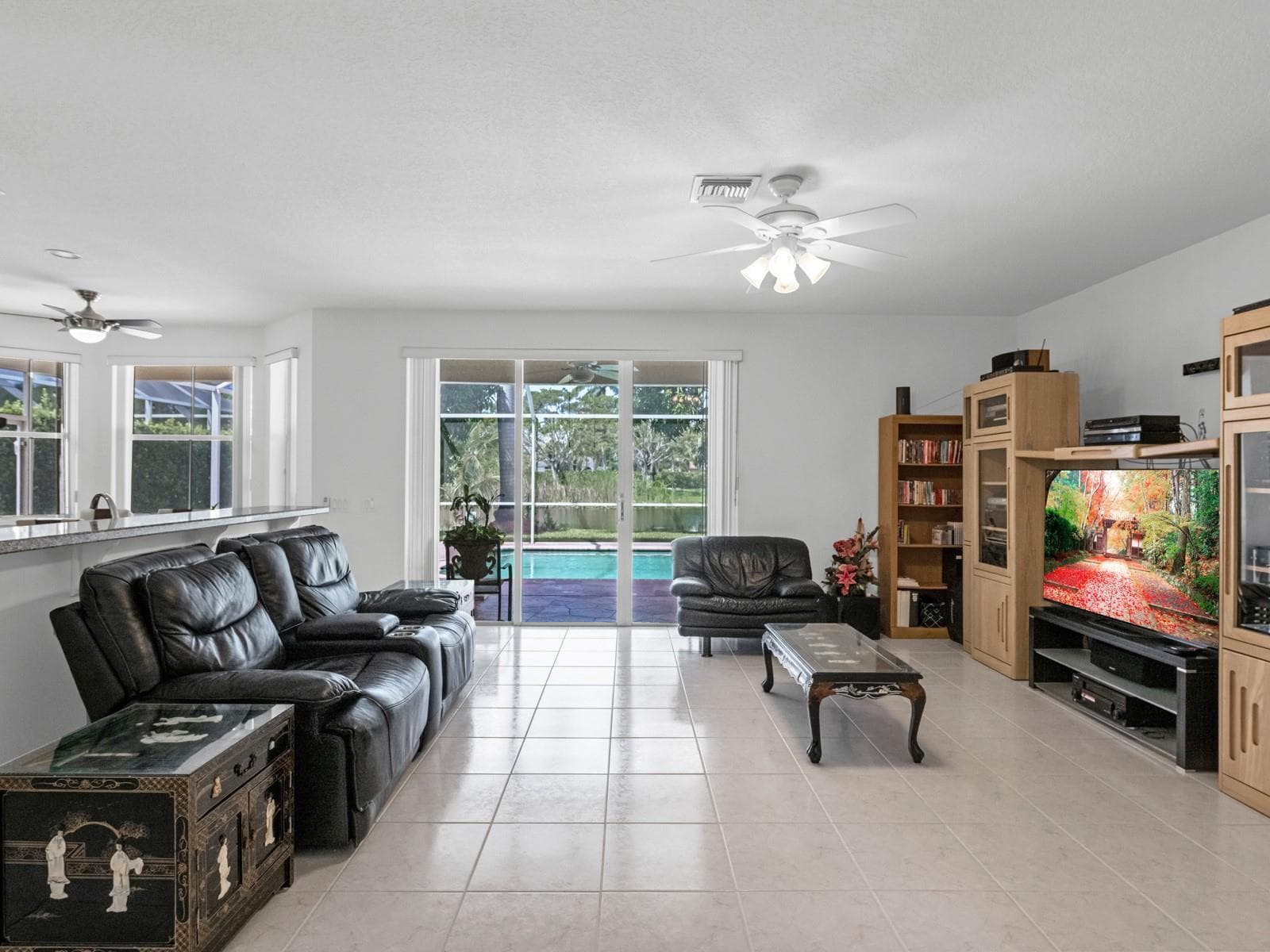 4032 Pinewood Lane, Weston FL 33331 photo 5