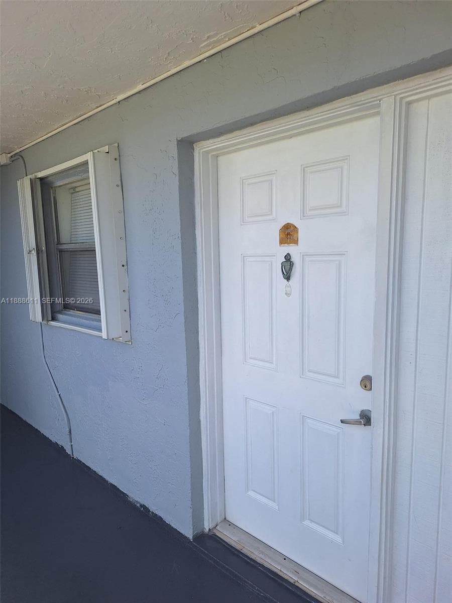 9375 Fontainebleau Blvd # L219, Miami FL 33172 photo 3