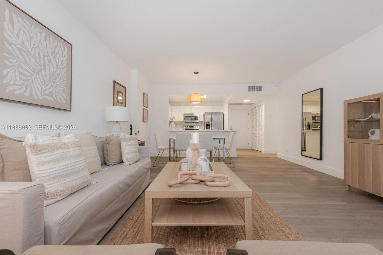 2301 Collins Ave # 333, Miami Beach, FL 33139 photo 5