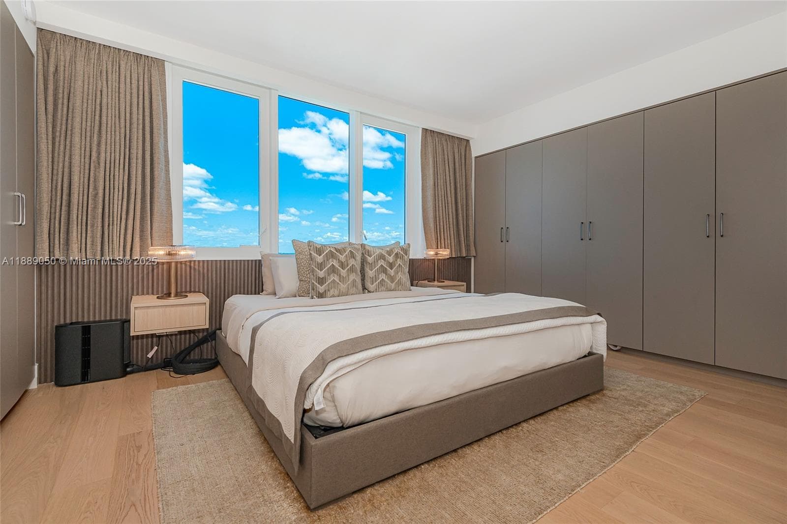 2301 Collins Ave # 1527, Miami Beach, FL 33139 photo 5