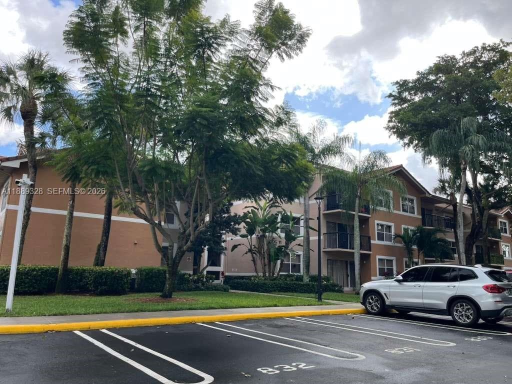 8977 Wiles Rd # 103, Coral Springs FL 33067 photo 4