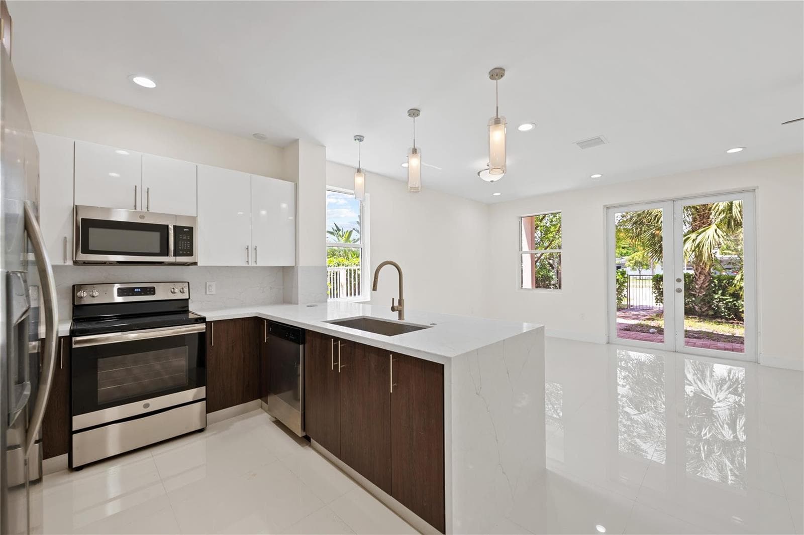 1434 SW 4th Avenue # 1434, Fort Lauderdale FL 33315 photo 2