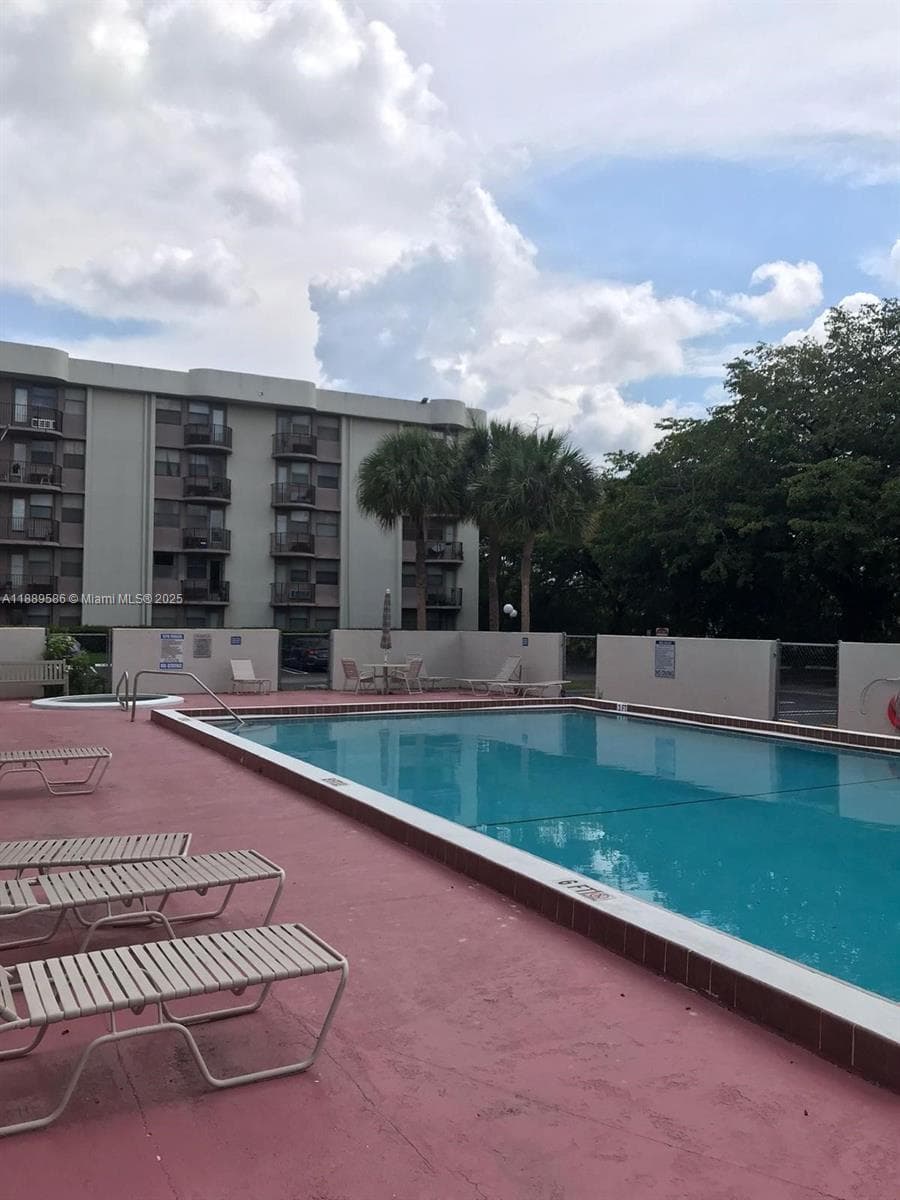 2701 Riverside Dr # 515-B, Coral Springs FL 33065 photo 3