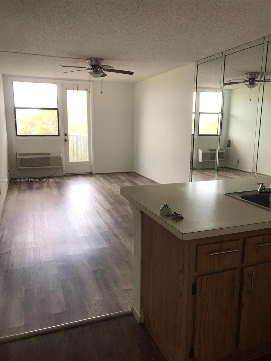 2701 Riverside Dr # 515-B, Coral Springs FL 33065 photo 5