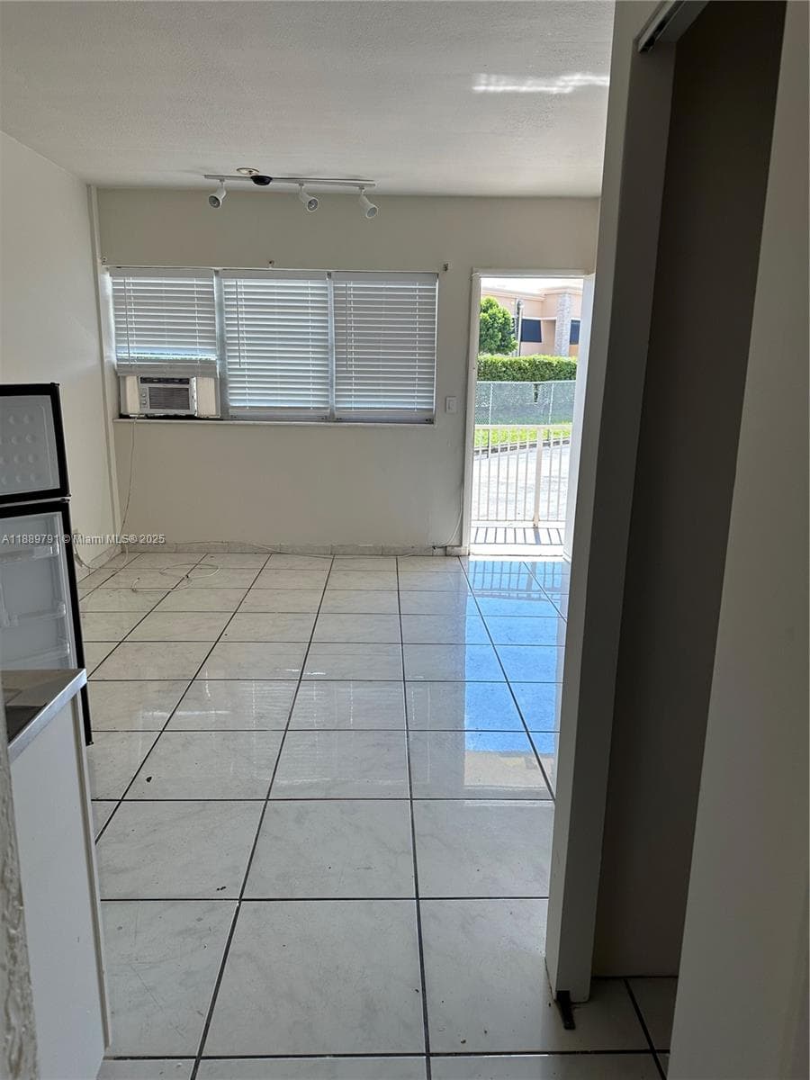 26 Diplomat Parkway # 2248, Hallandale Beach FL 33009 photo 5