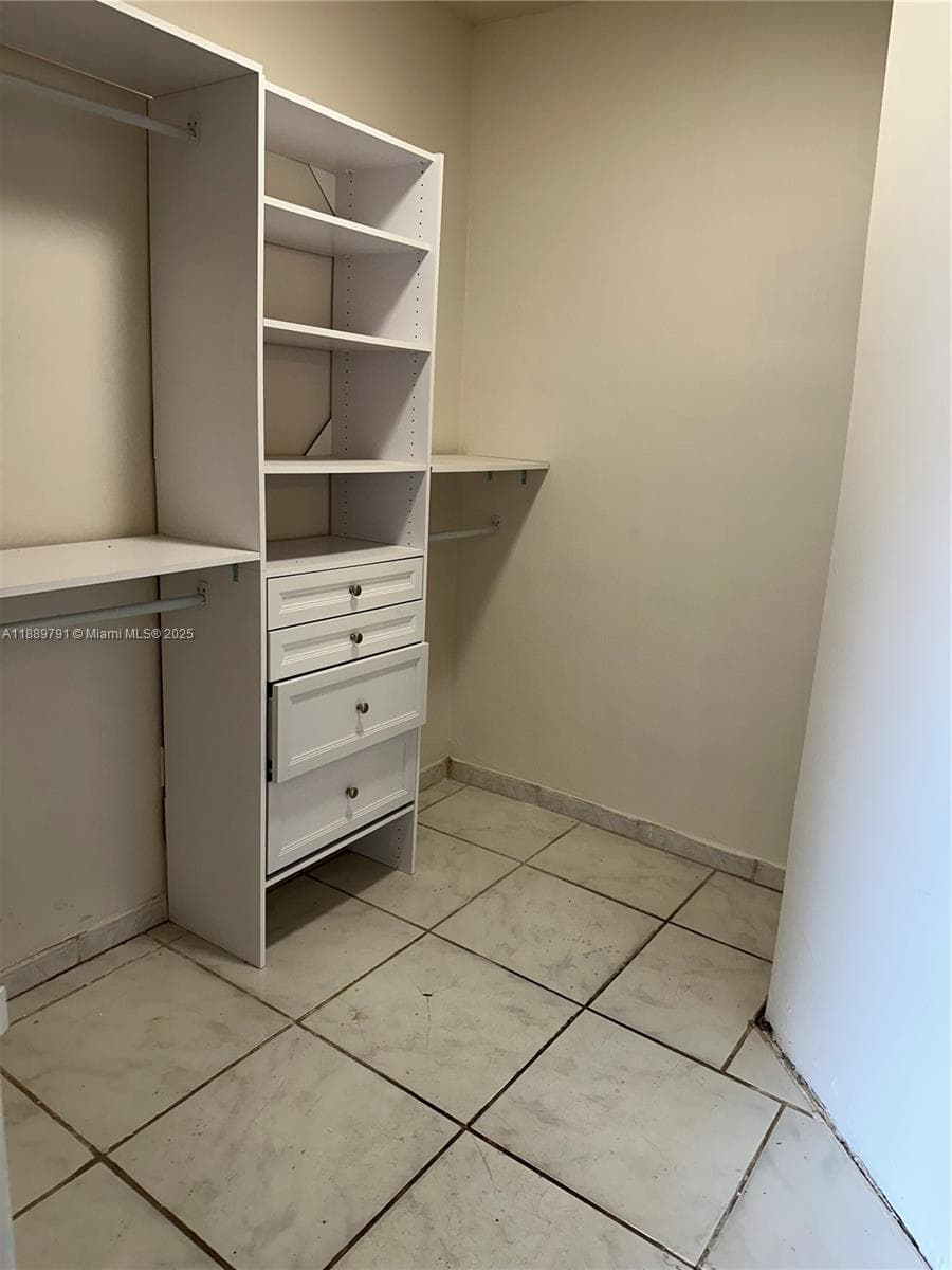 26 Diplomat Parkway # 2248, Hallandale Beach FL 33009 photo 4