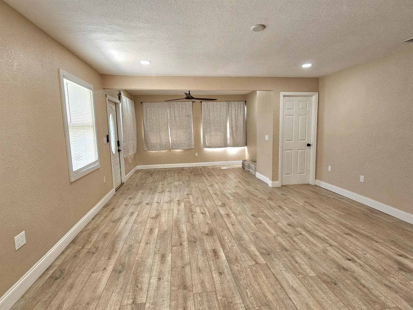 1806 SW 2 Avenue, Okeechobee FL 34974 photo 3