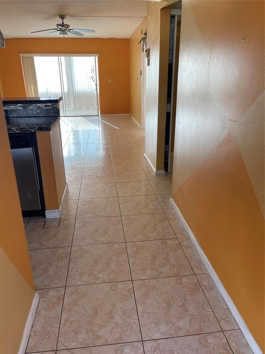 1025 Country Club Drive # 407, Margate FL 33063 photo 5