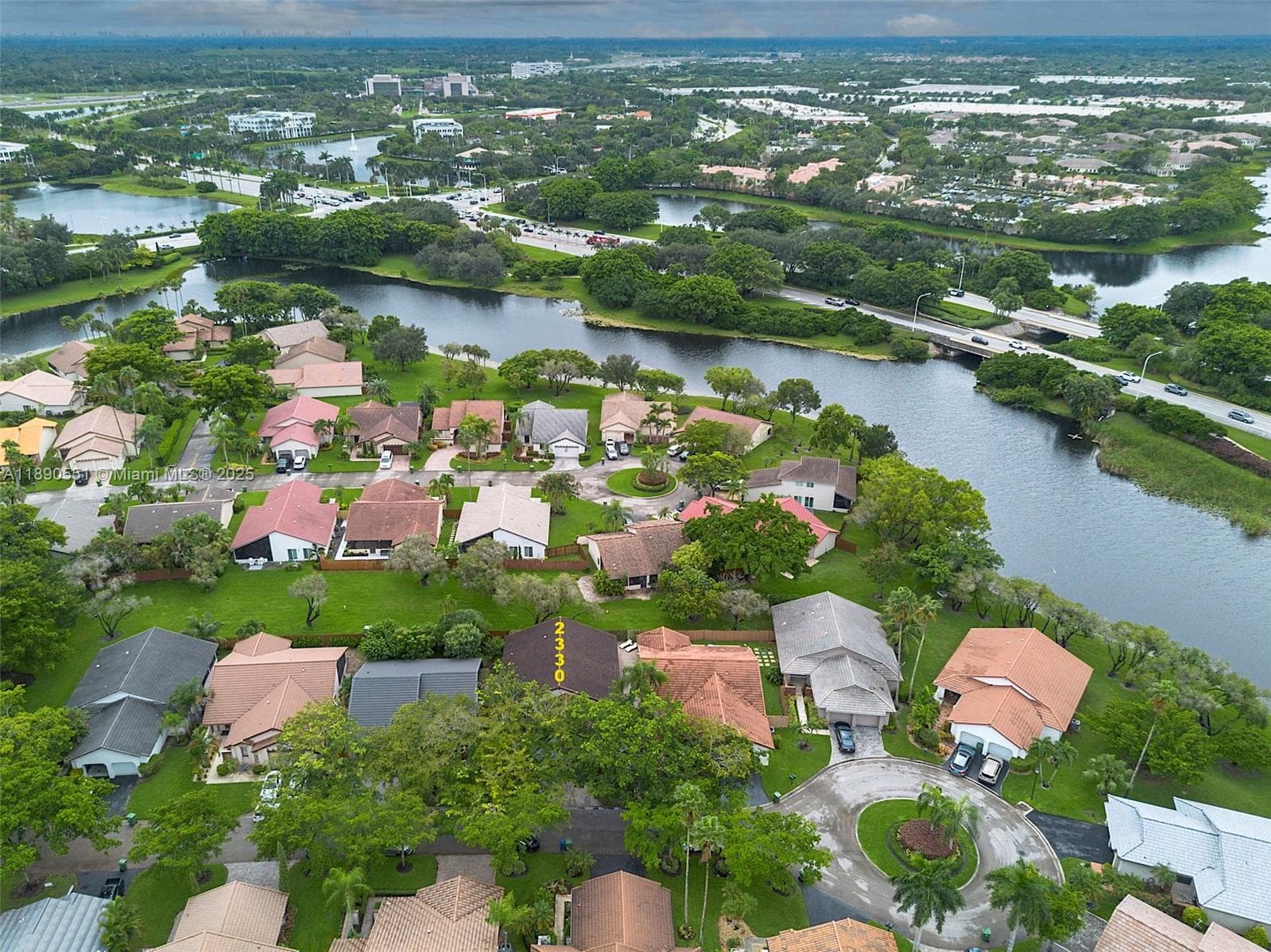 2330 Dover, Weston FL 33326 photo 2