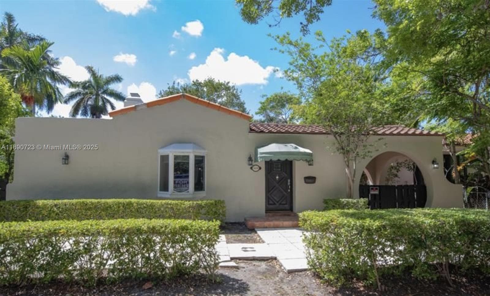 3050 Alton Rd, Miami Beach FL 33140