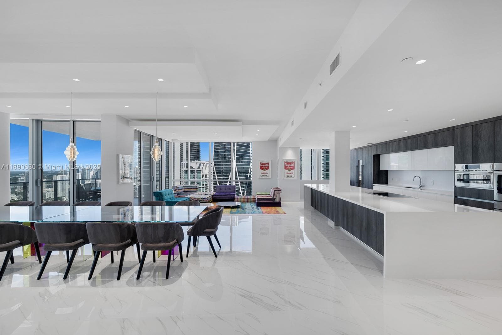 851 NE 1st Ave, Miami FL 33132 photo 2