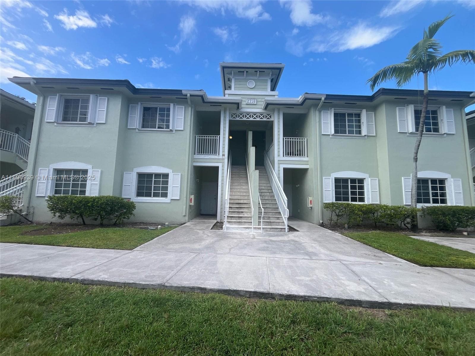 2731 NE 3rd Dr # 203, Homestead FL 33033 photo 2