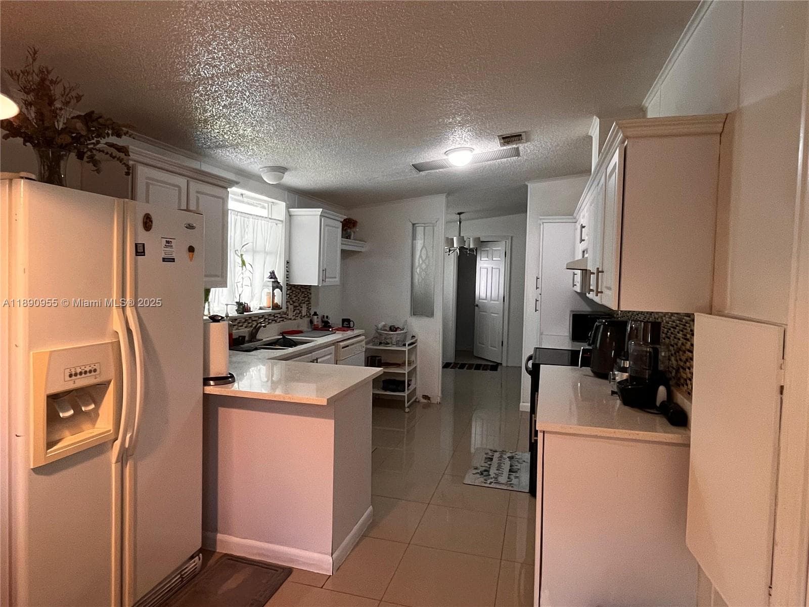 909 Sw 131 Way, Davie FL 33325 photo 3