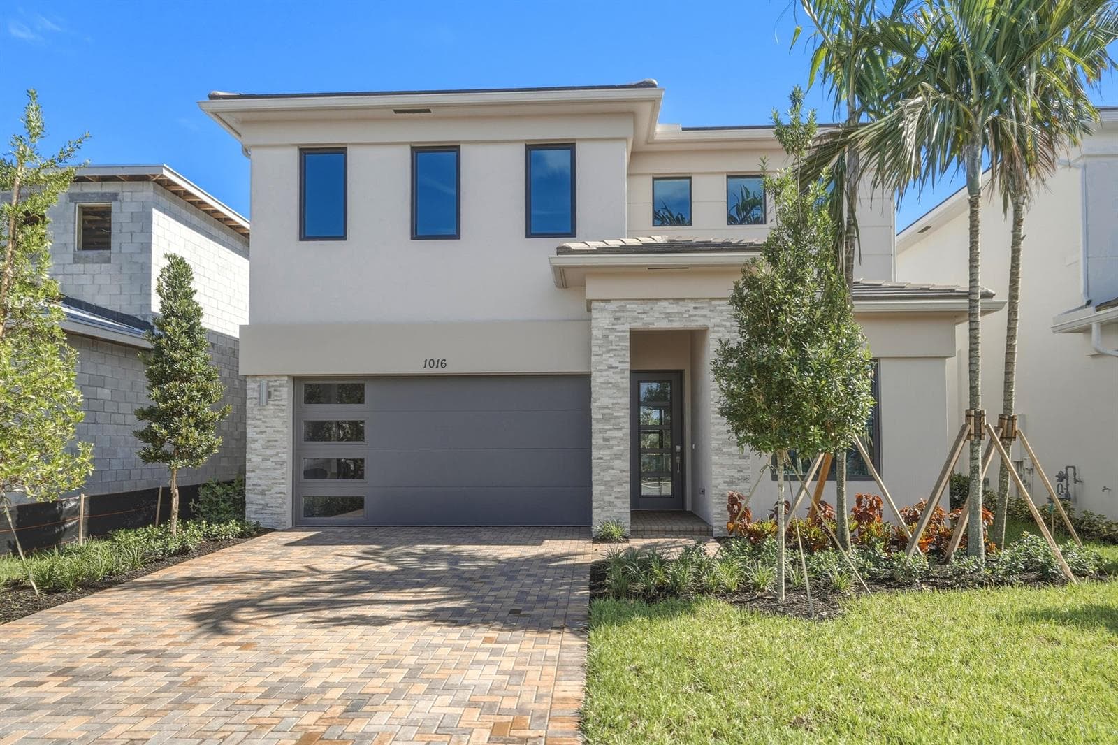1016 Raleigh Way, Wellington FL 33414 photo 2