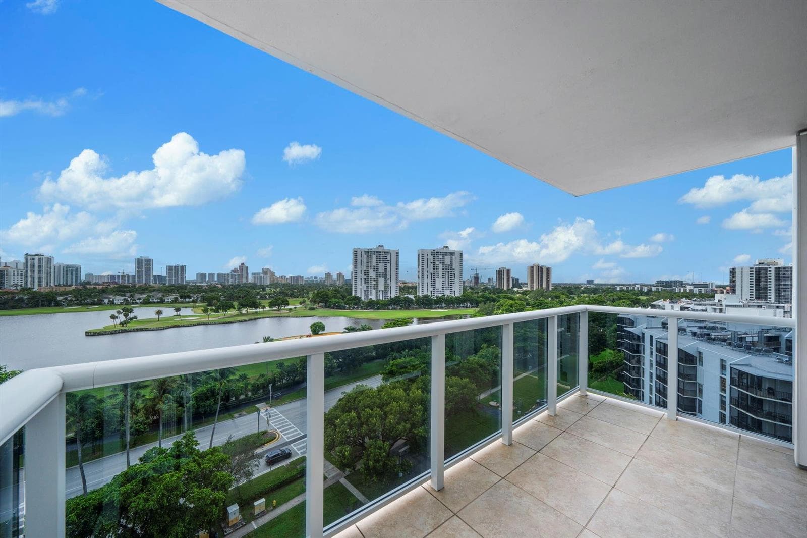 3625 N Country Club Drive # 1208, Aventura FL 33180 photo 2