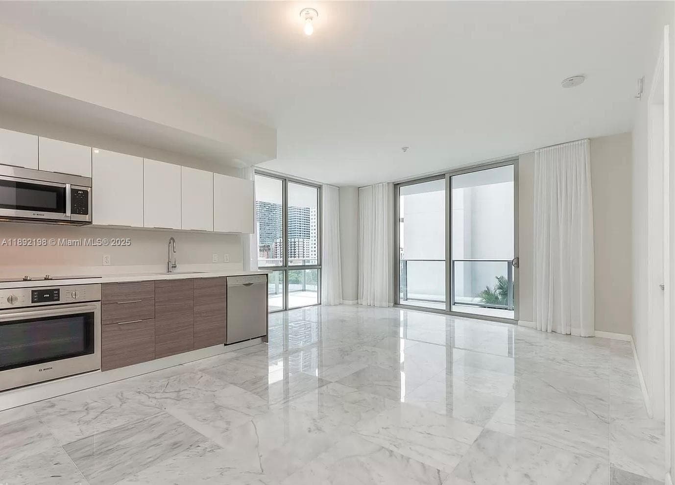 1010 SW 2nd Ave # 603, Miami FL 33130 photo 4