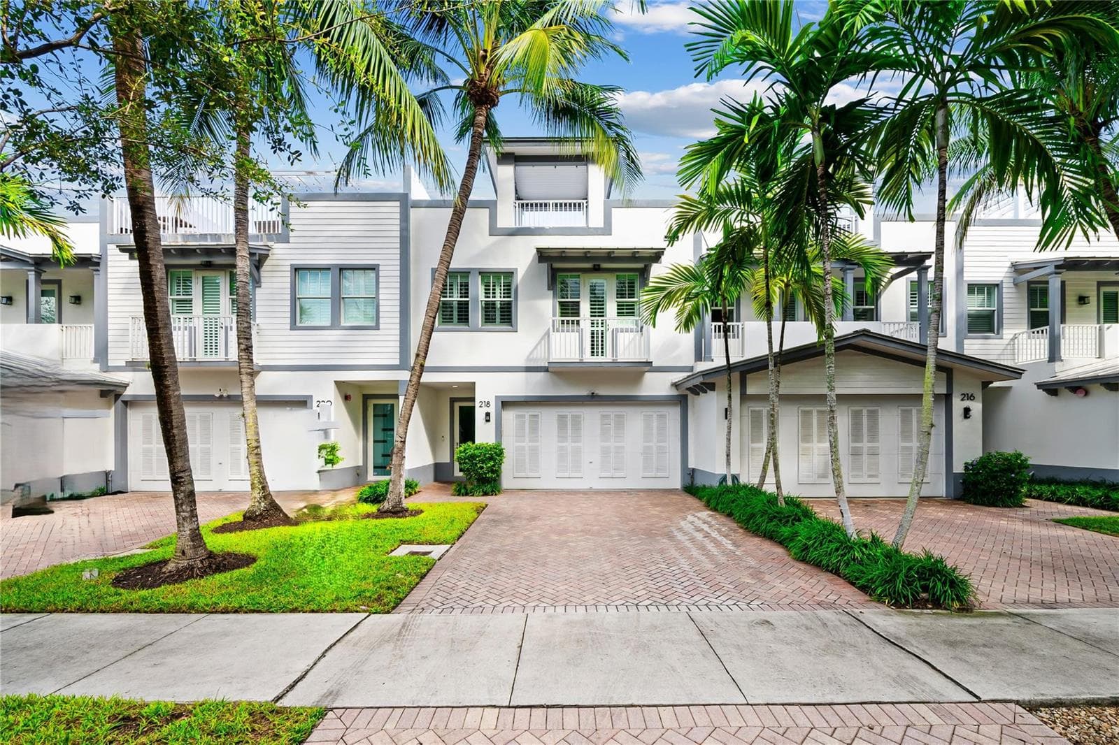 218 NE 15th Avenue # 218, Fort Lauderdale FL 33301 photo 3