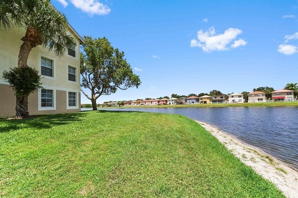 4101 San Marino Boulevard # 108, West Palm Beach FL 33409 photo 4