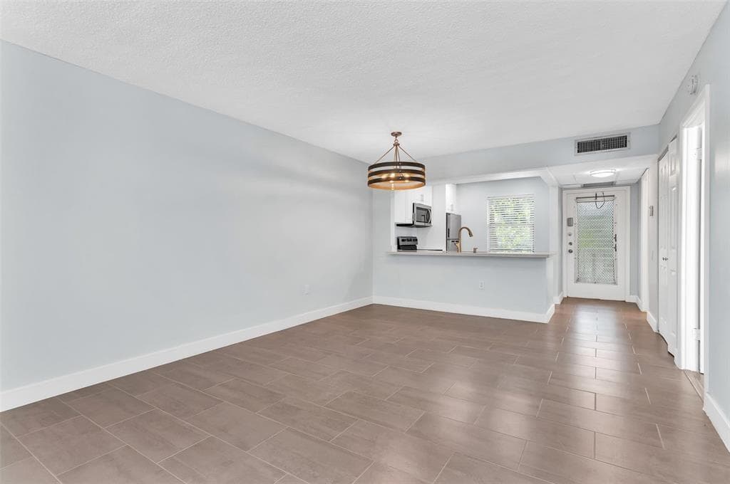 9091 Lime Bay Boulevard # 312, Tamarac FL 33321 photo 5