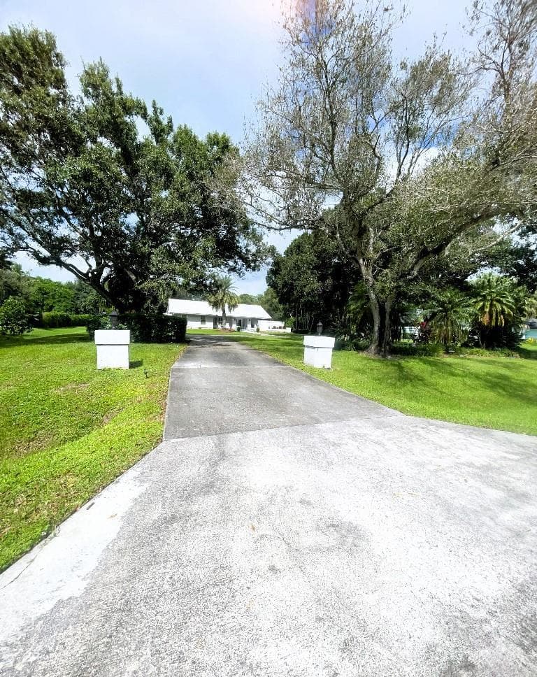14183 Greentree Trail, Wellington FL 33414 photo 4