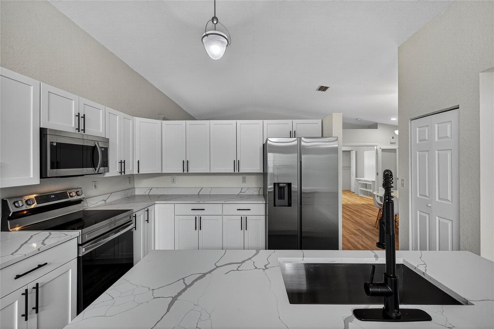 2424 SW 162nd Avenue, Miramar FL 33027 photo 4