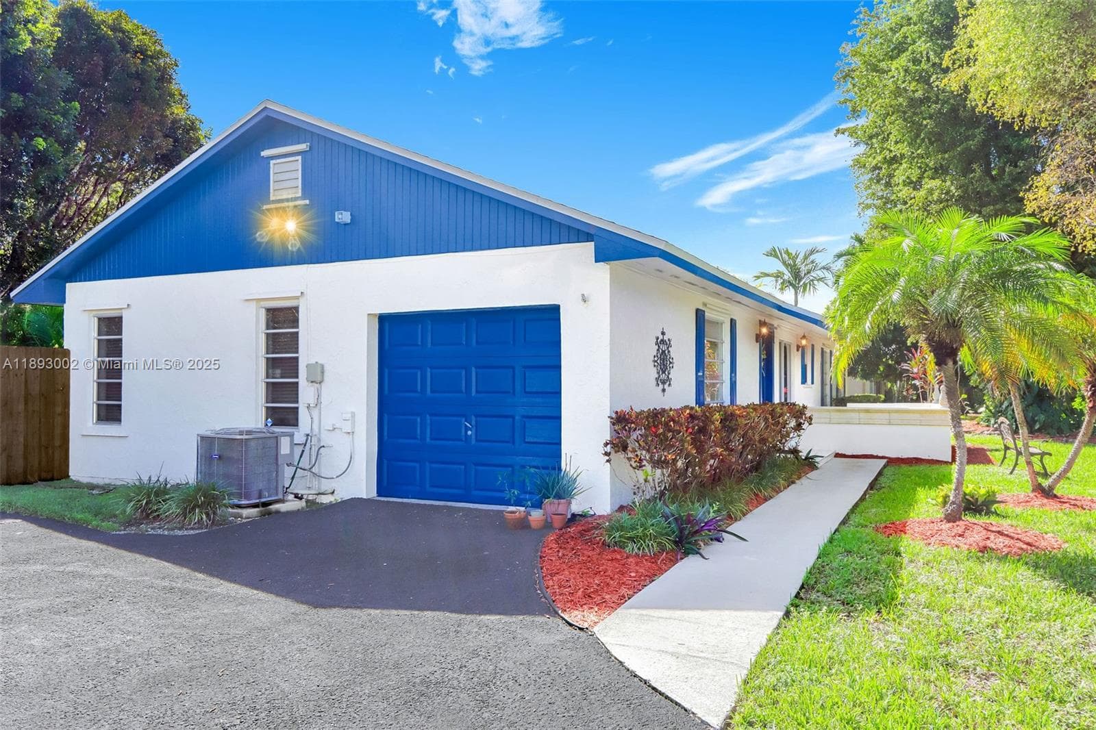 18045 SW 87th Ct, Palmetto Bay FL 33157 photo 4