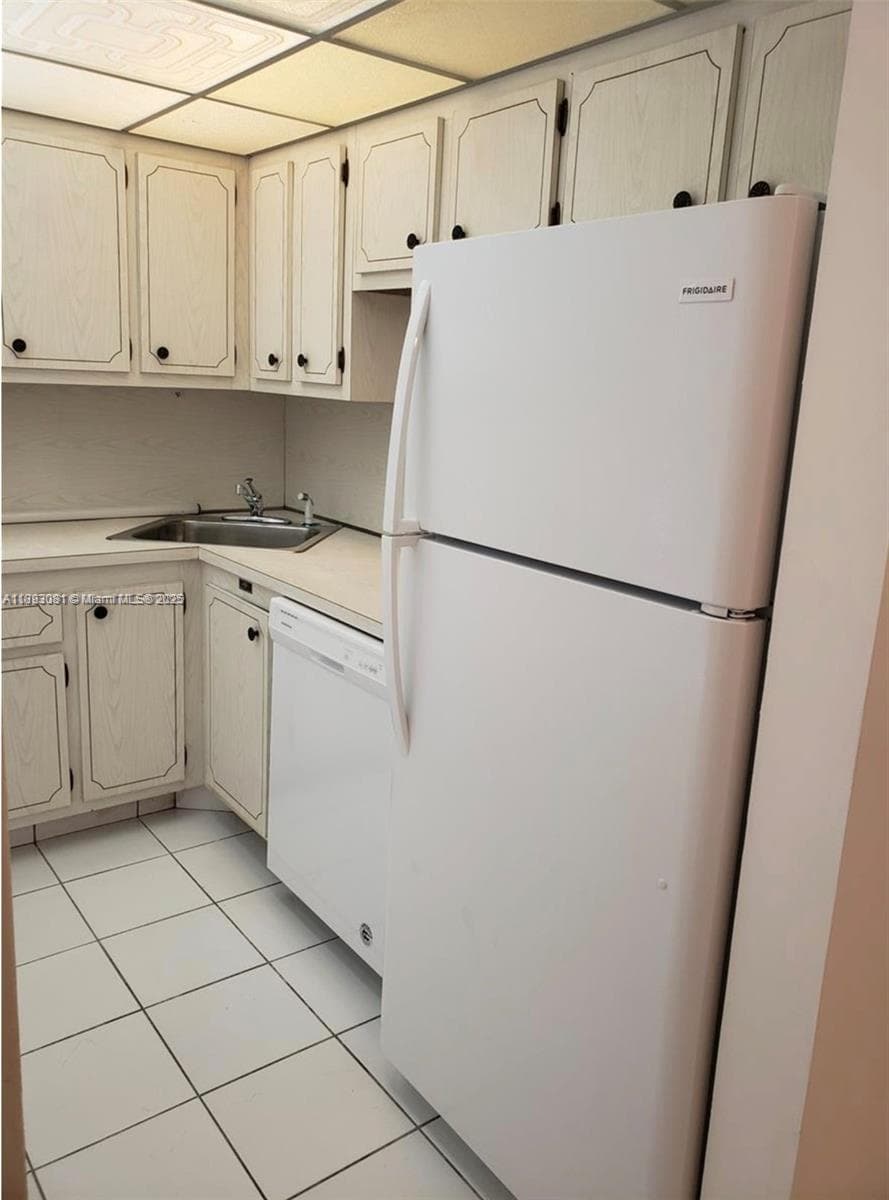 6150 NW 62nd St # 308, Tamarac FL 33319 photo 3
