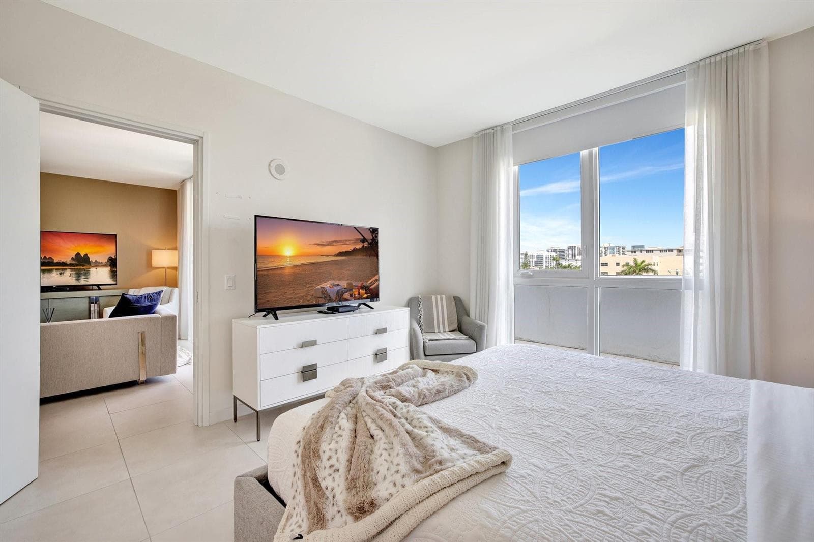 401 N Birch Road # 413, Fort Lauderdale FL 33304 photo 4