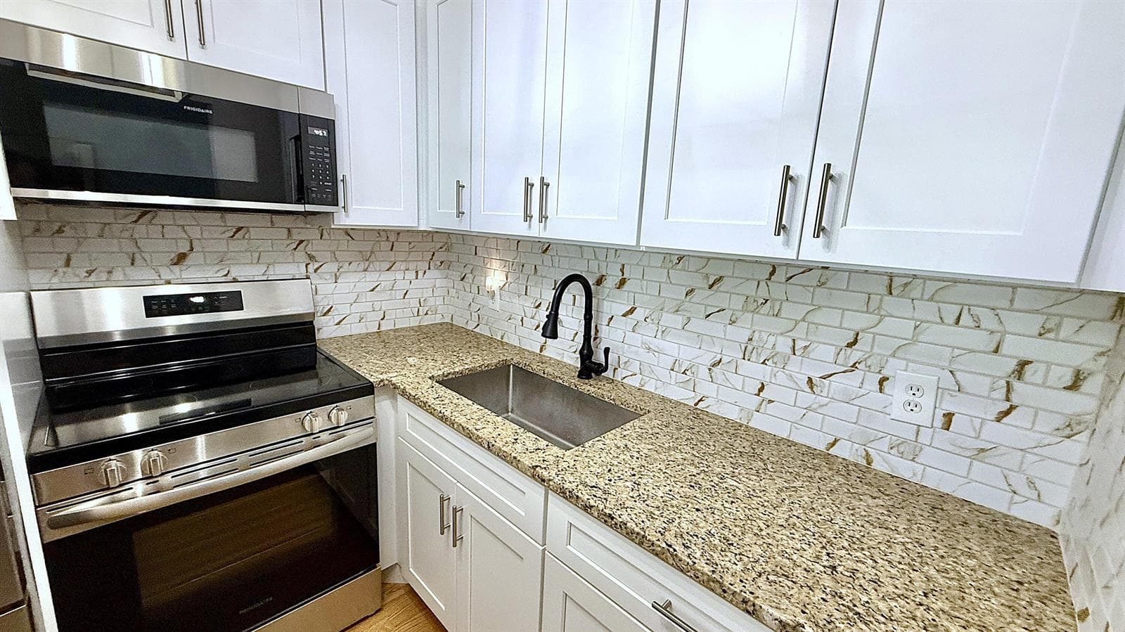 294 Farnham M # 294, Deerfield Beach FL 33442 photo 5